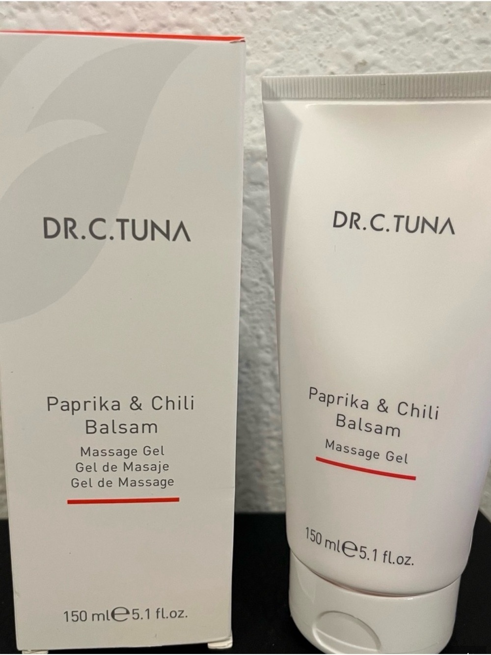 Farmasi Paprika & Chili Balsam Massage Gel - White with Red Accent